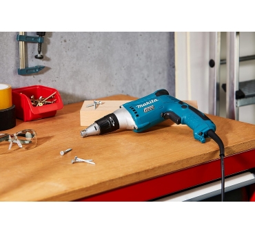 VISSEUSE PLACO. 570W 220V